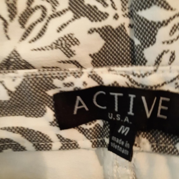 Pants - Picture 4 of 5